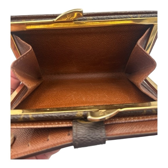 Lv Wallet - Picture 9 of 11